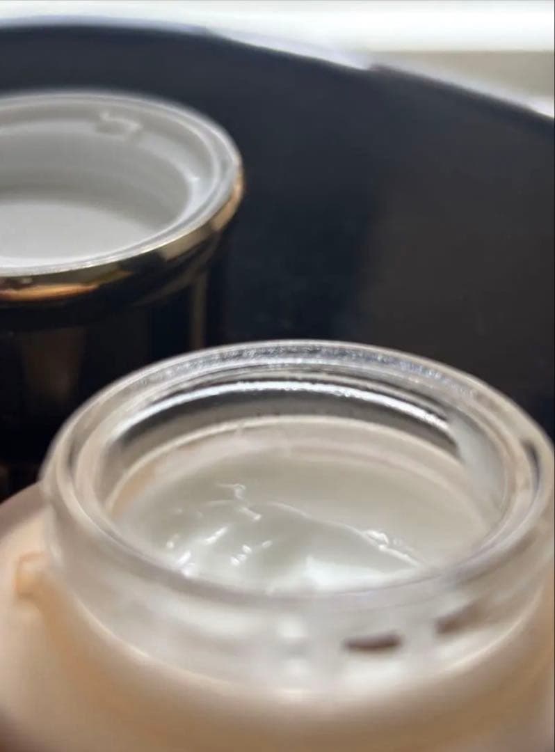 【使用品】グラティエ クリーム 2点セット