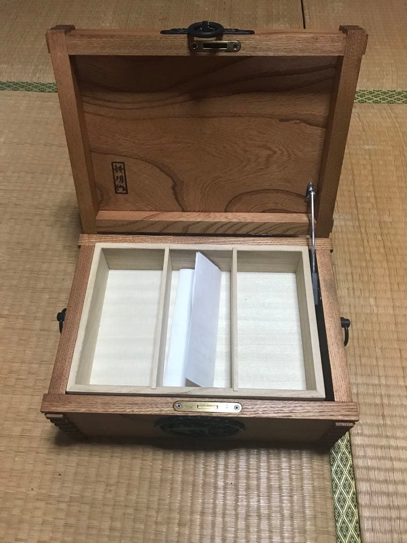 防犯金庫　千両役者　千両箱　鍵付き　木製　宝箱　キャッシュ　ボックス