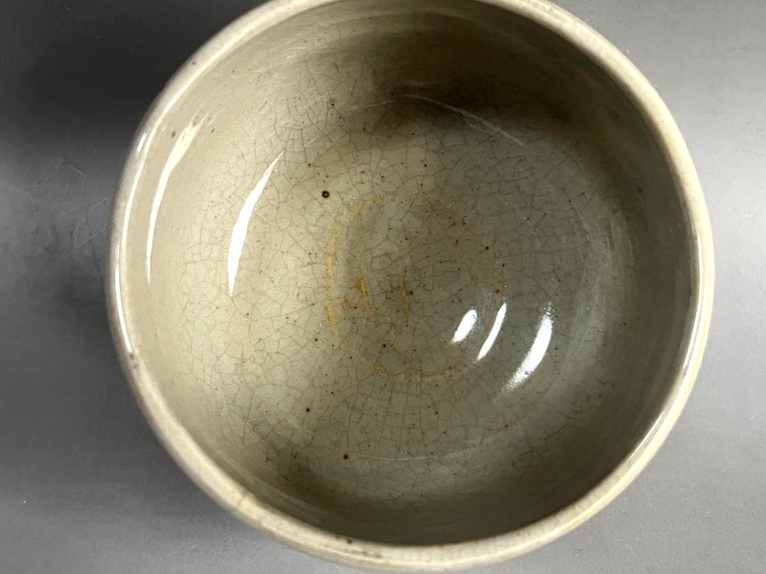 茶碗■【名工 尾西楽斎 作】赤膚焼 鷹文 陽刻 抹茶茶碗（赤膚山・楽斉 銘） ■