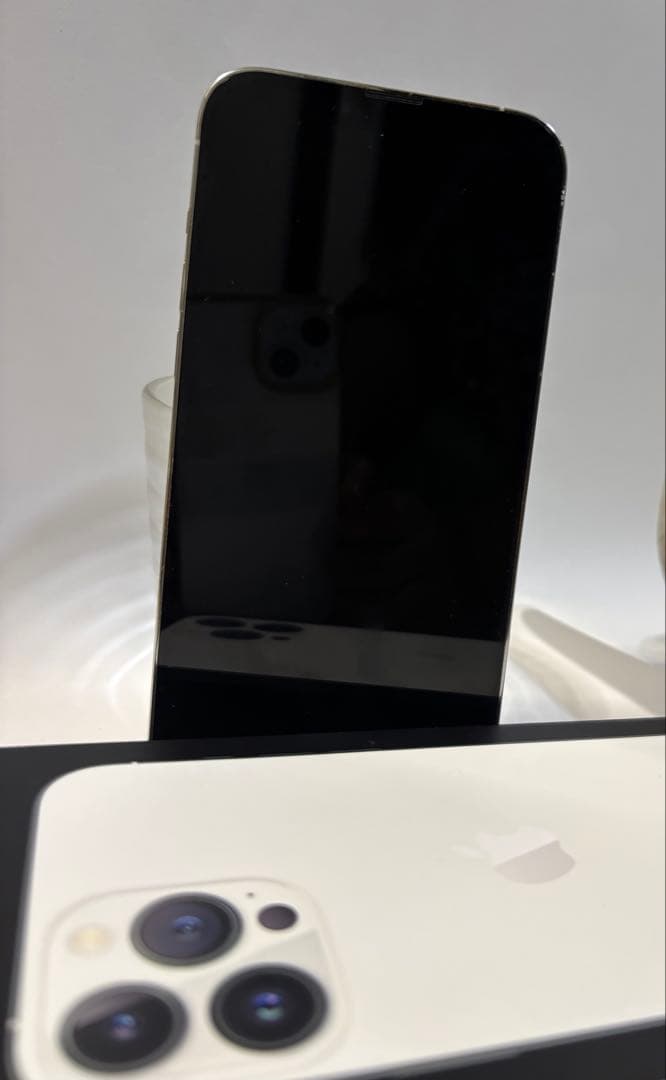 iPhone 13 Pro Max 128GB ホワイト SIMフリー