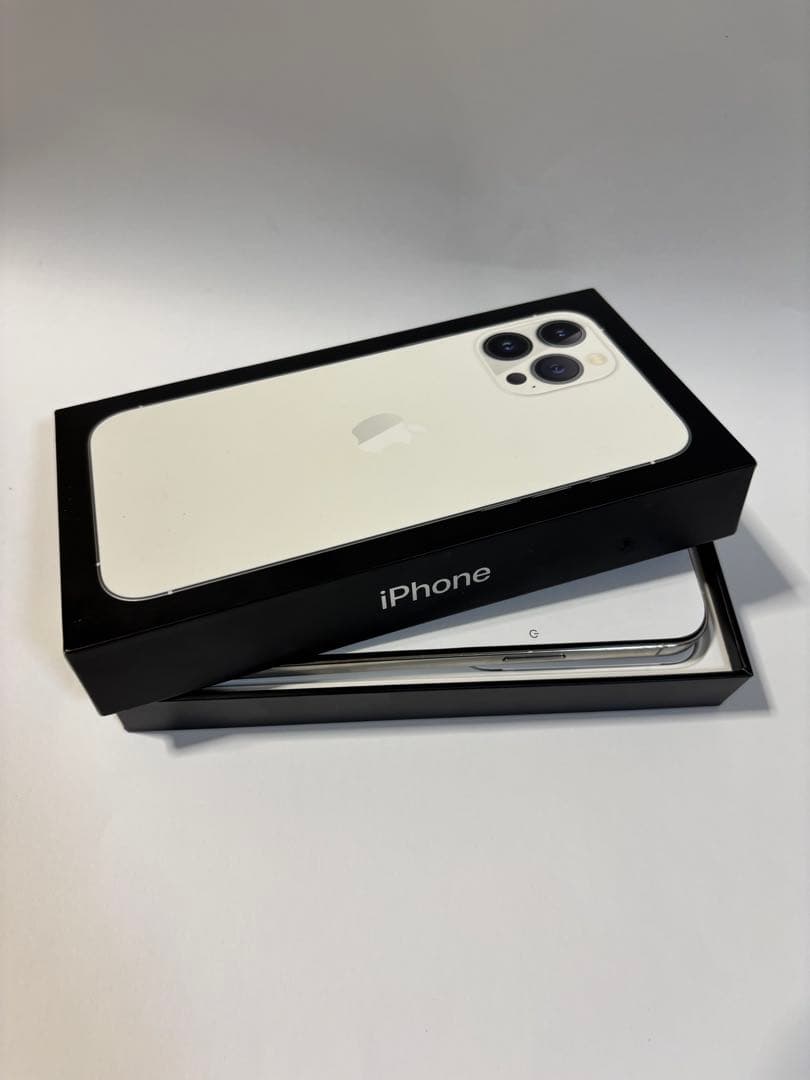 iPhone 13 Pro Max 128GB ホワイト SIMフリー
