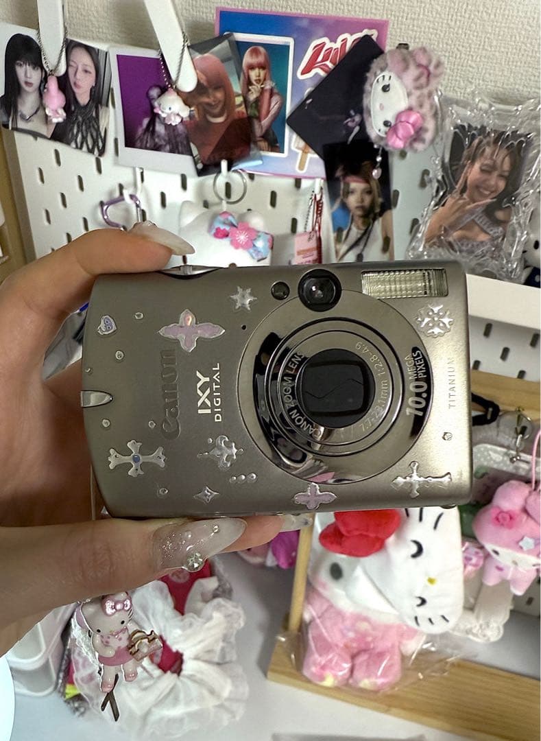 美品 CANON キャノン デジカメ IXY DIGITAL 1000