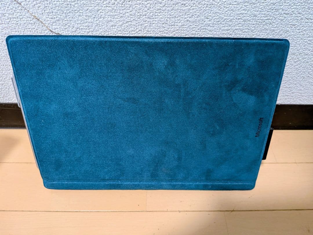 Surface Pro 5 i5/4GB/128GB ペン・キーボード付き 本体