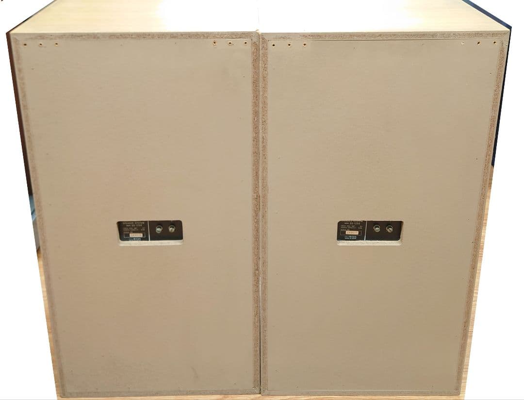 【￥39,000・1975年】 SONY　SS-1250 2ウェイ2スピーカー