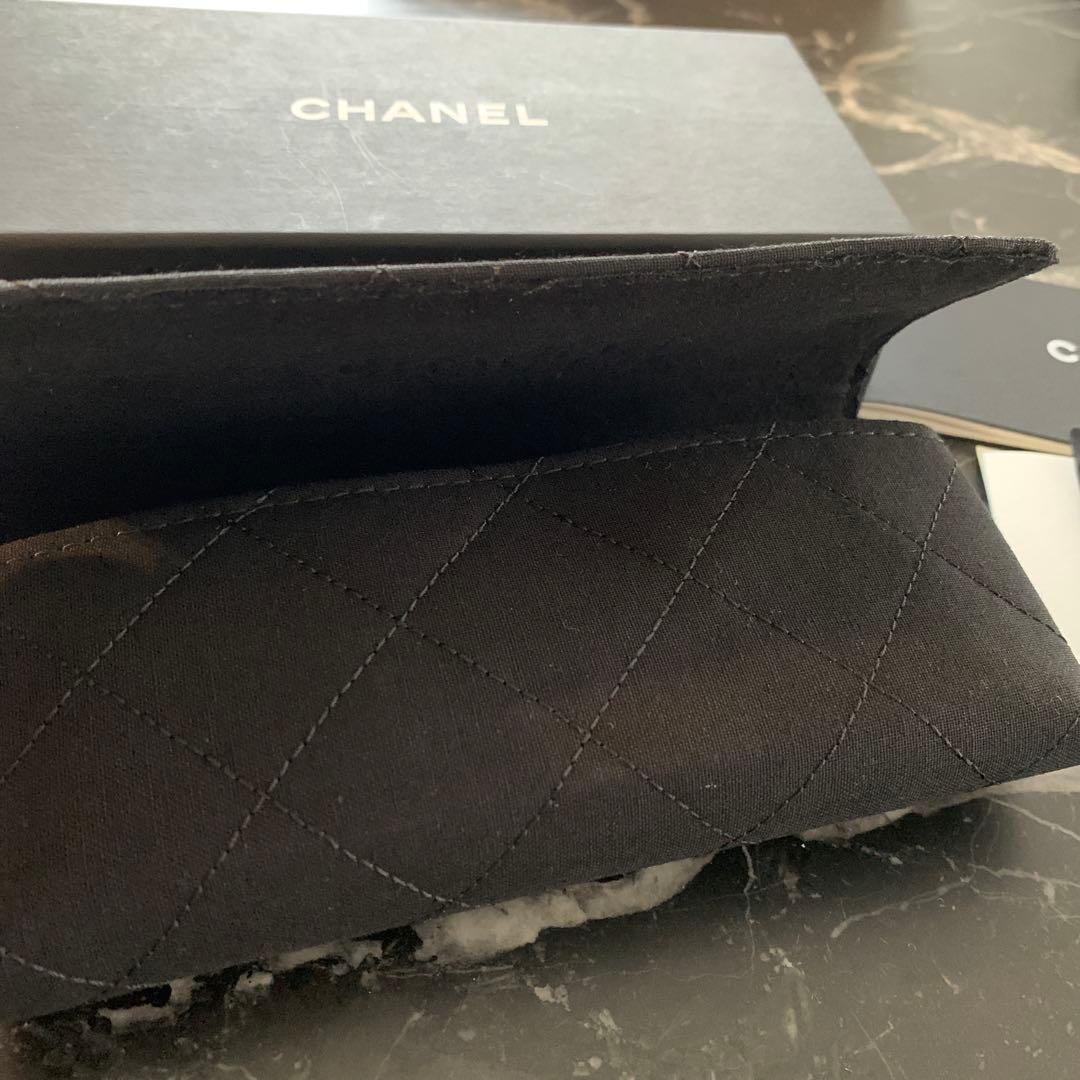 CHANEL ブラック マトラッセ メガネケース 未使用品