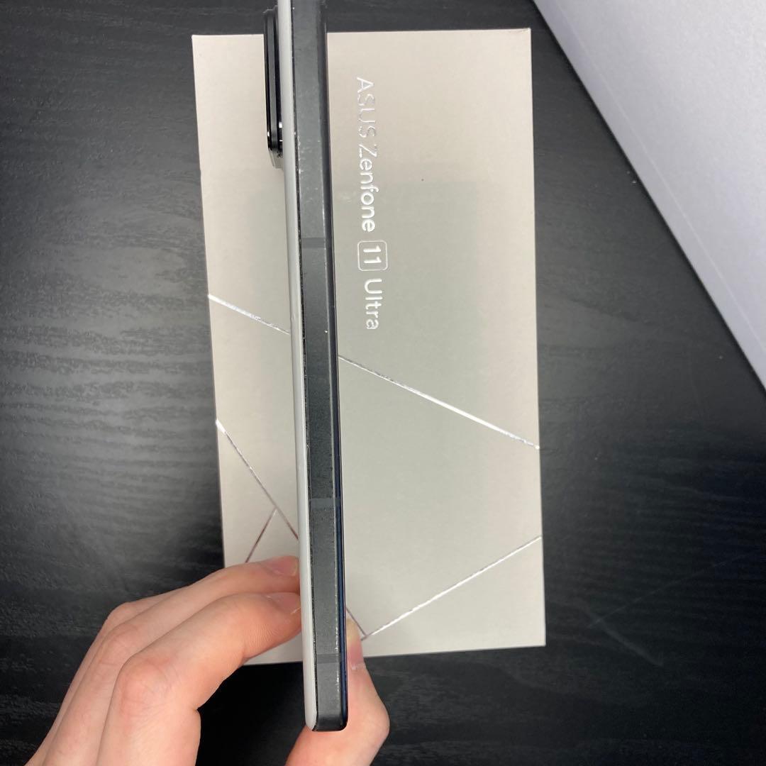 訳あり ASUS ZenFone 11 Ultra 12GB RAM 256GB