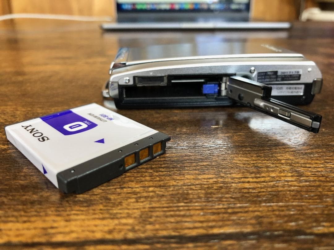 デジタルカメラ SONY Cyber-shot DSC-T300