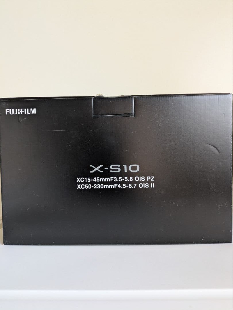 ミラーレス一眼カメラ　富士フィルム　S-X10レンズキット　　XC35レンズ