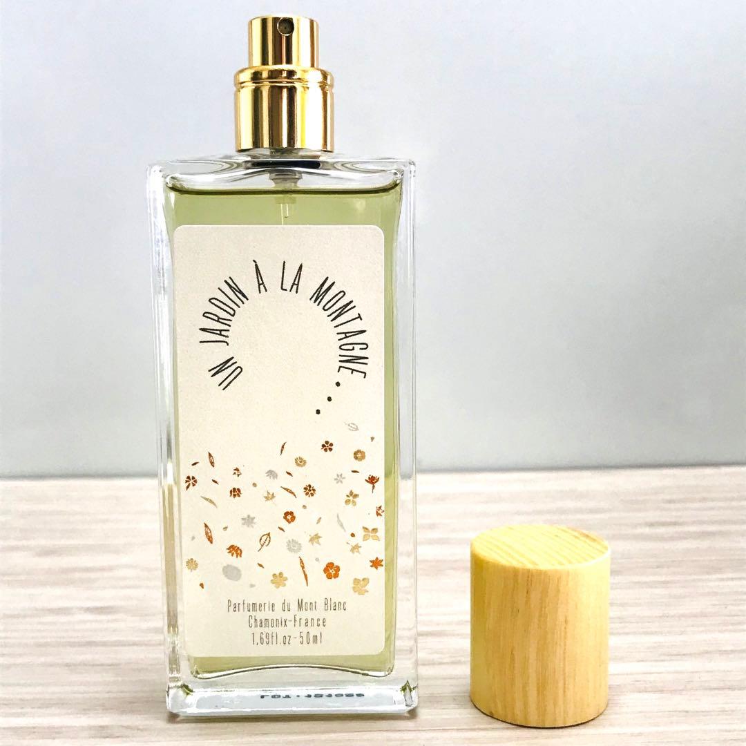 新品未使用 UN JAREIN A LA MONTAGNE