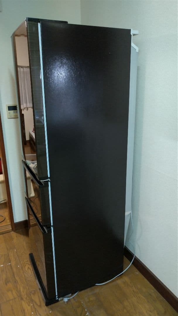美品! ３００L 家具調 冷凍冷蔵庫 2021年製