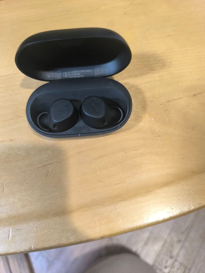 Jabra Elite 7 Active イヤホン