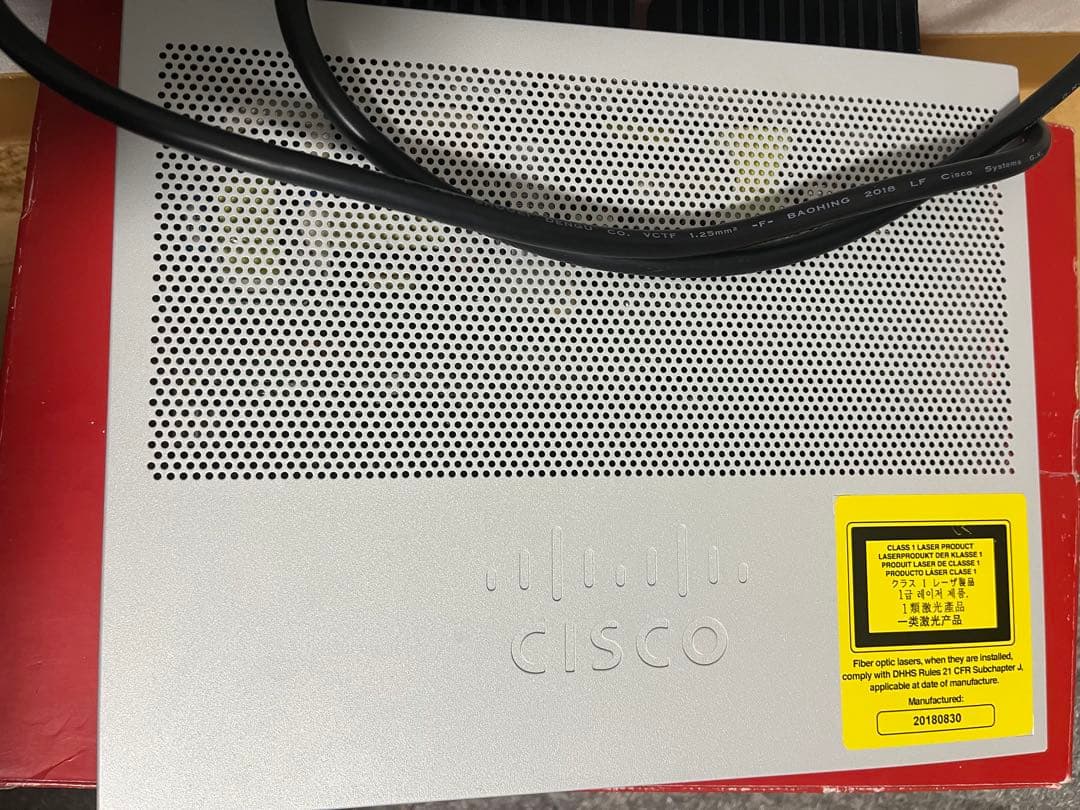 CISCO WS-C2960L-8PS-LL ハブ