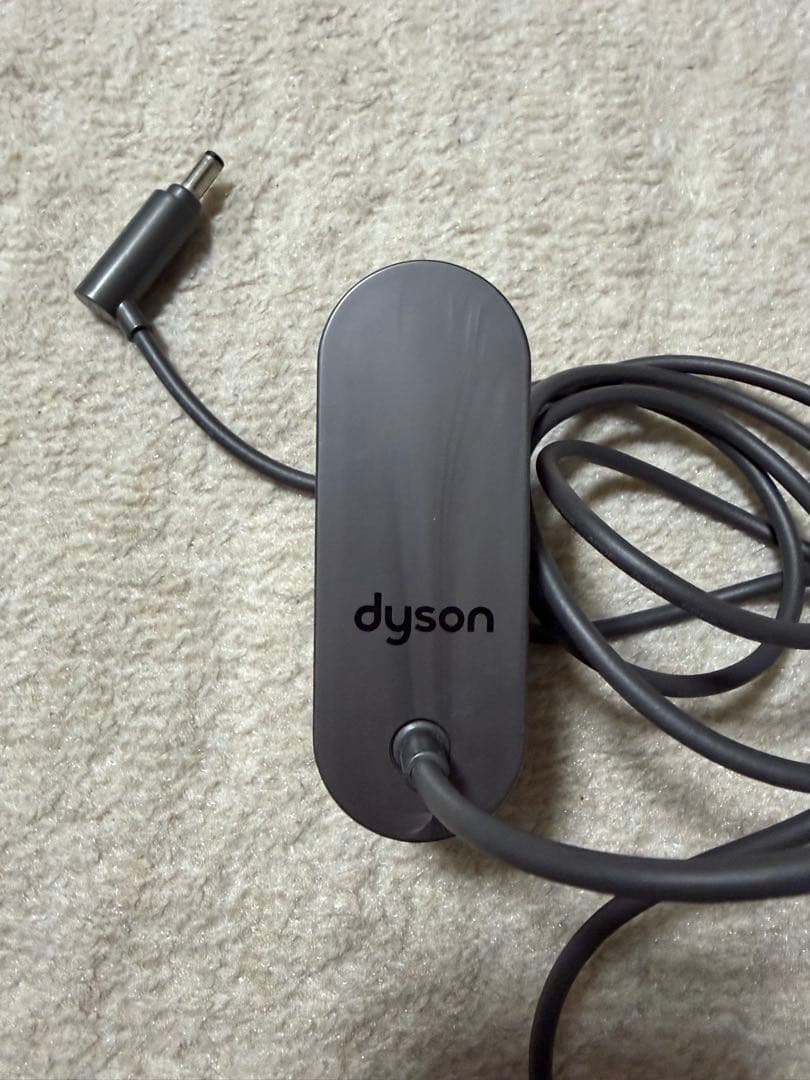 DysonダイソンSlim V7 コードレス掃除機 フルセット