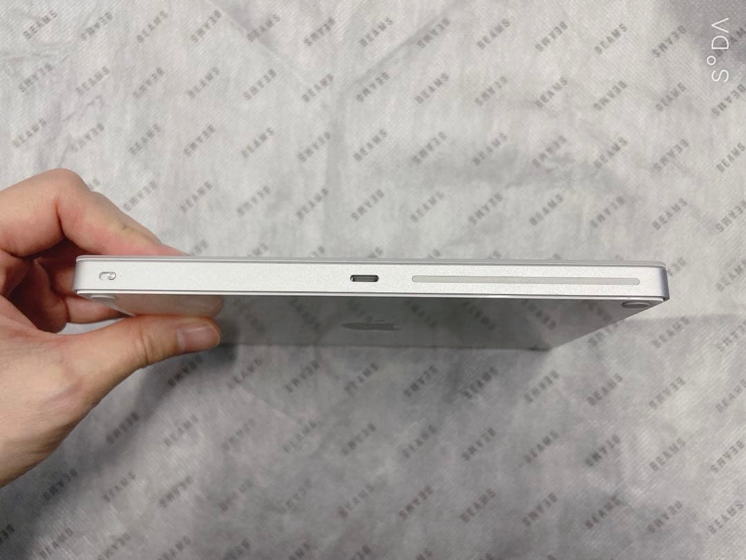 美品　Apple Magic Trackpad 2 本体　ケーブル