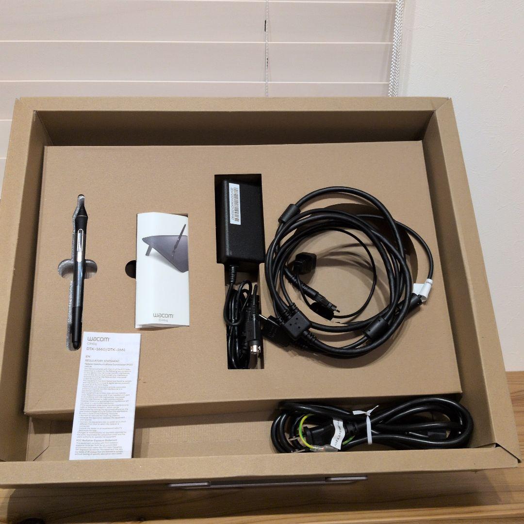 Wacom Cintiq 16FHD（DTK1660）ペンタブレット本体
