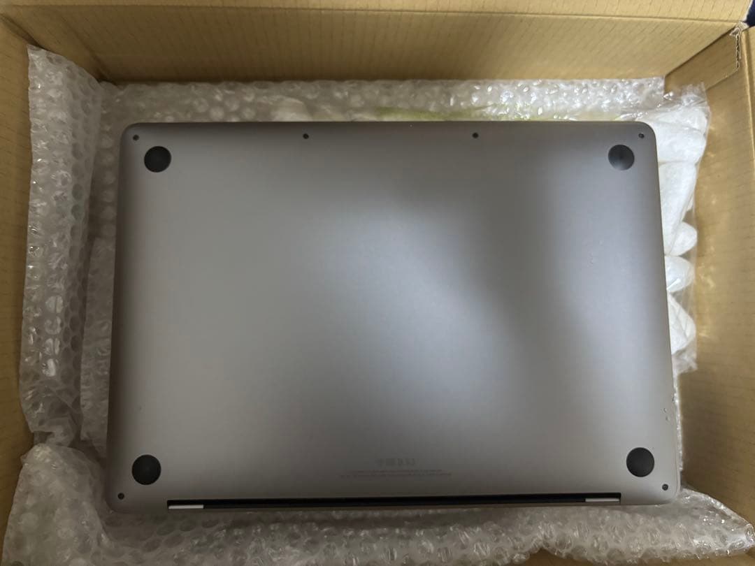 MacBook本体 MacBook Pro 13 2020 8GB 256GB