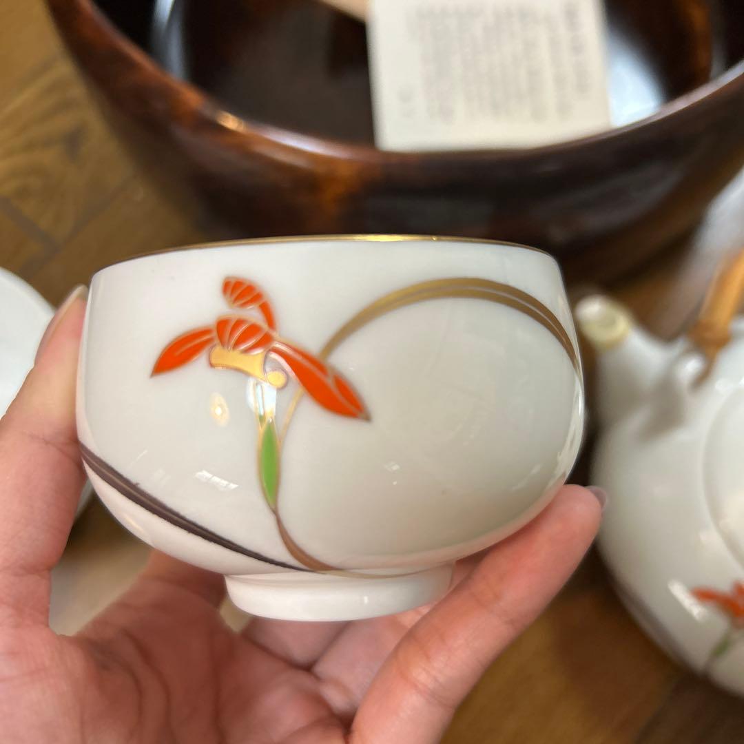 【美品】讃岐彫　すり塗　漆器　香蘭社湯呑みカップ　お茶櫃　急須セット
