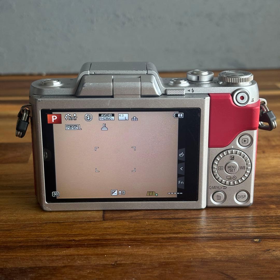 LUMIX DMC-GF7 ピンク　ミラーレス一眼