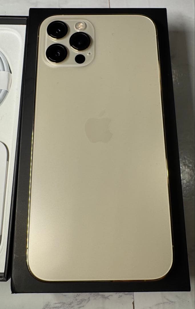 【未使用】Apple iPhone 12 Pro ゴールド 本体　256GB