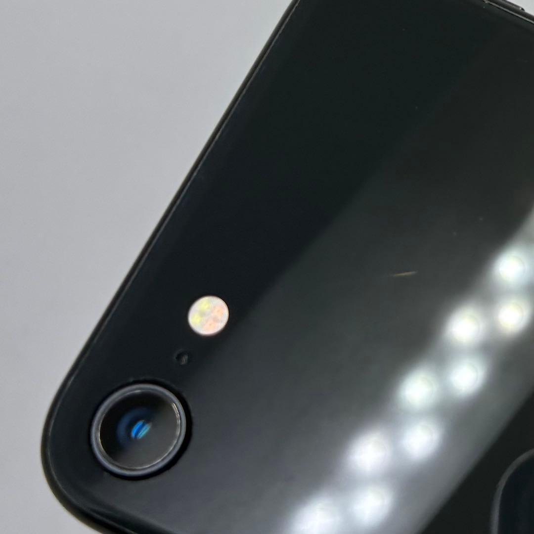 M73【電池新品　100％表示】iPhone SE2　256GB ブラック