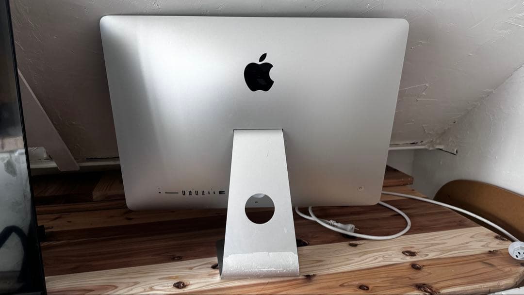 Apple iMac 2019 Retina 4K 21.5インチ　動作品