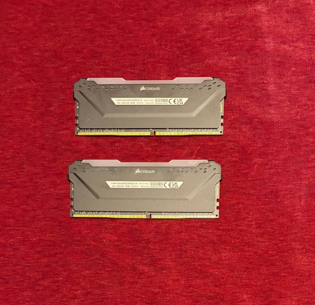 メモリー CORSAIR DDR4-3600MHz VENGEANCE RGB PRO