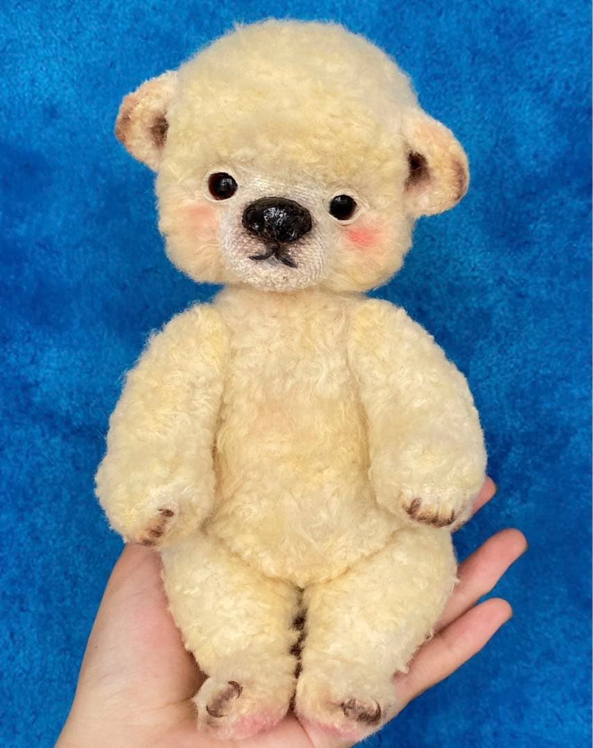 ネムネム仔熊ちゃん テディベア ぬいぐるみ 海外作家様 ハンドメイド 部屋飾り