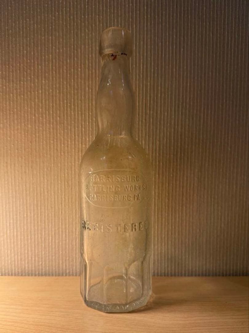 (B9)1800's HARRISBURG アンティークボトル 瓶