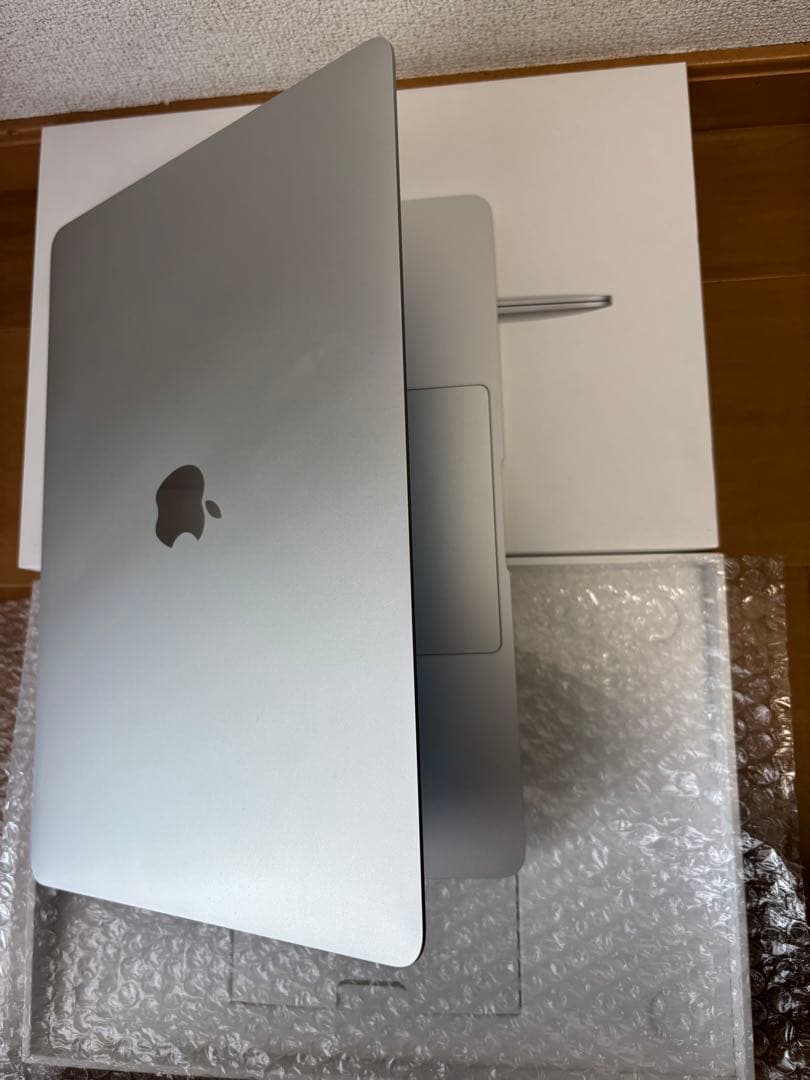 【美品】MacBook Air M1,2020 16GB/512GB 13インチ