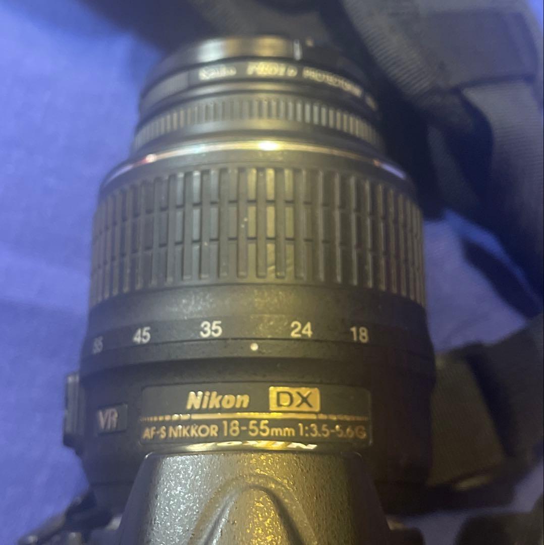 美品　Nikon D5000 デジタル一眼レフ