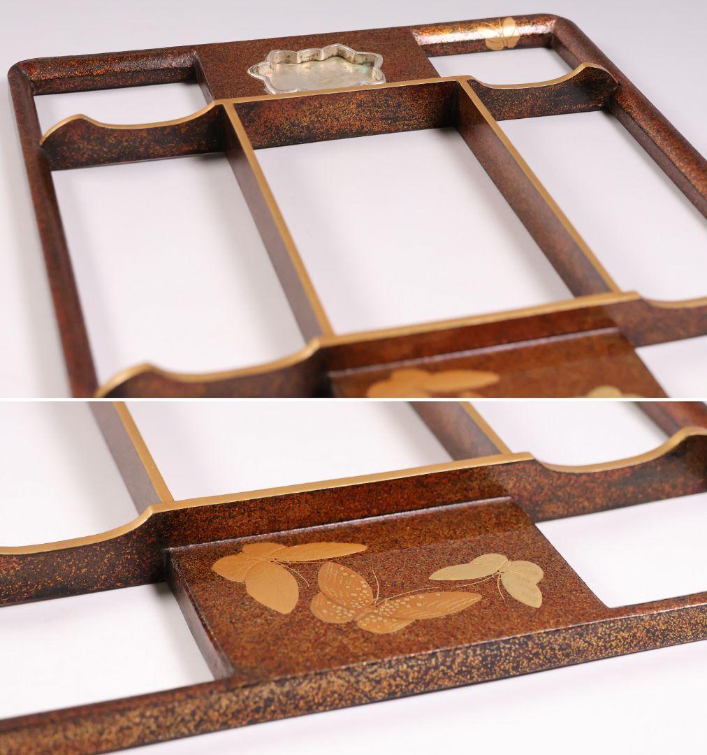【MB287】時代硯箱 総梨地 鶏親子群蝶金蒔絵 銀製水滴 書道具 天然木漆塗