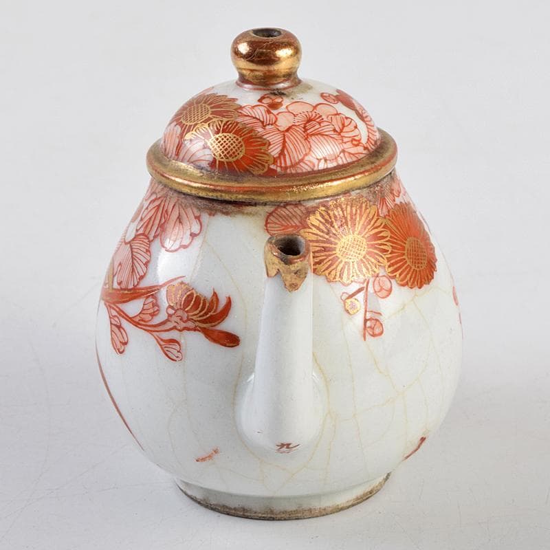 九谷焼　古九谷　赤絵金彩　花文　急須　時代箱付　D　R9647