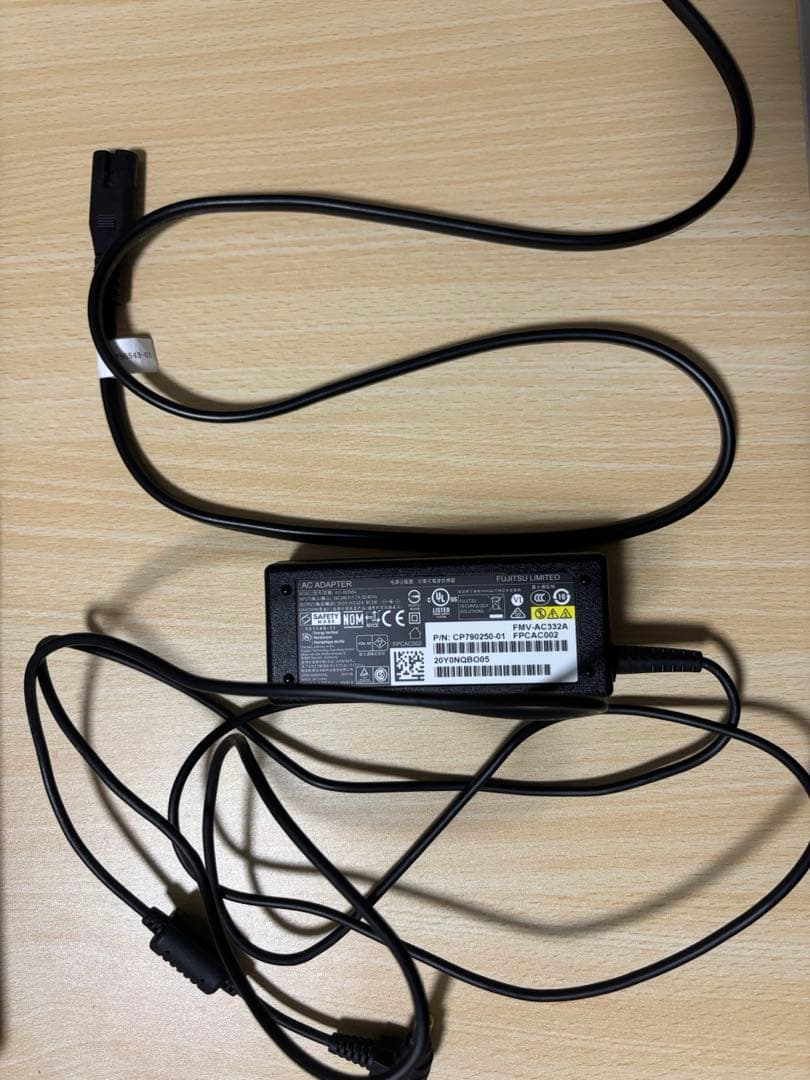 富士通ノートPC LIFEBOOKAH77 E2 FMVA77E2B