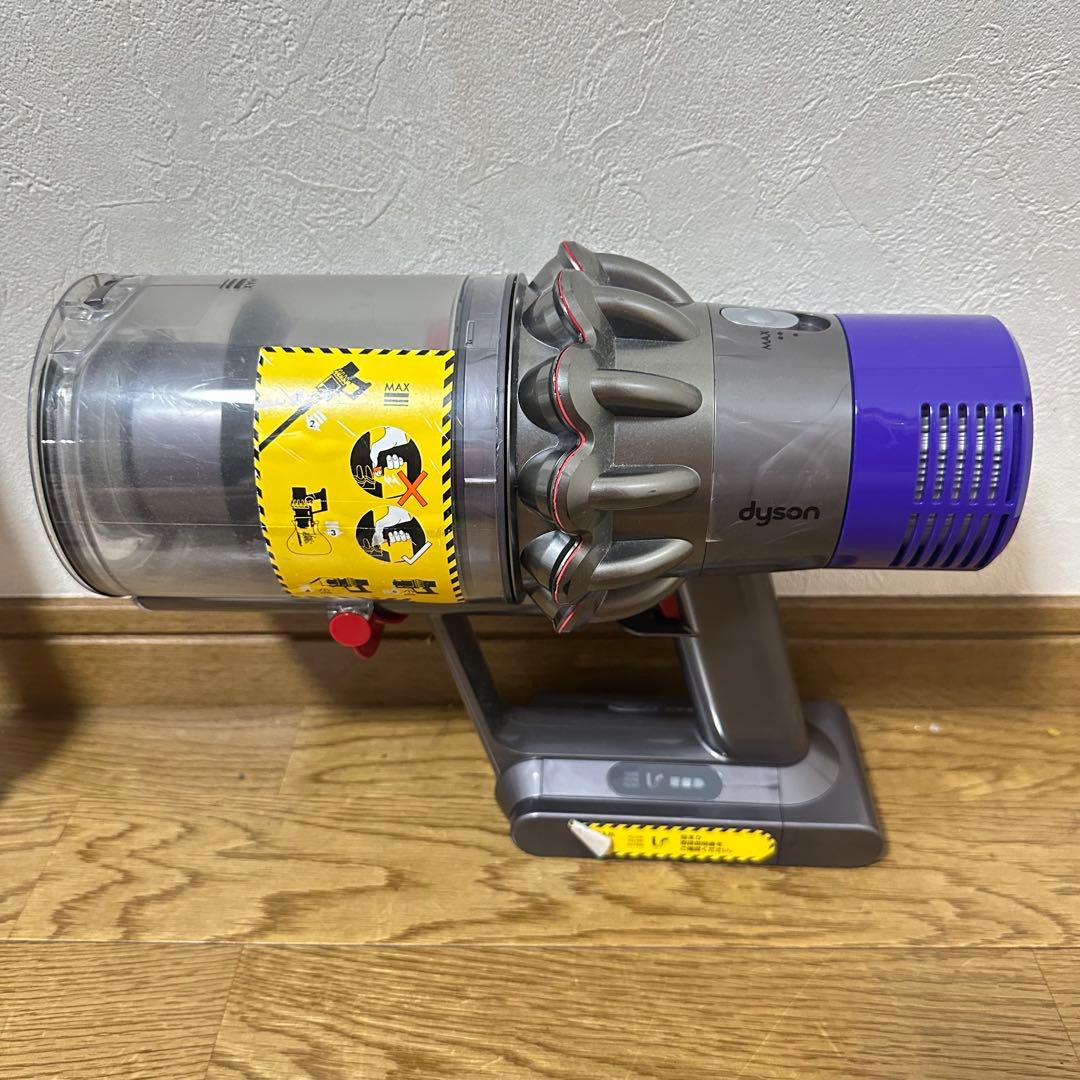 「ジャンク品」dyson v10 コードレスクリーナー　掃除機