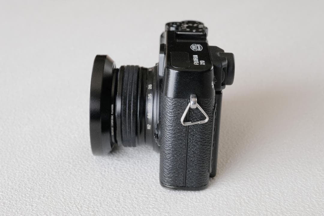 デジタルカメラ FUJIFILM X10