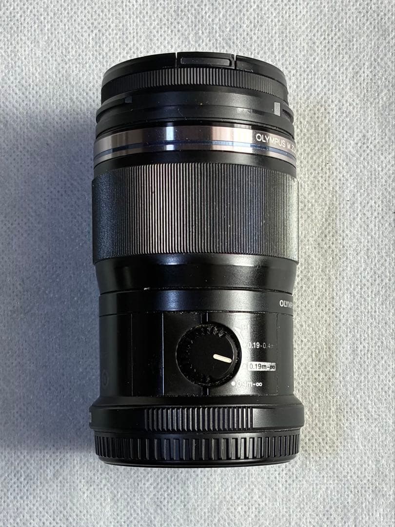 オリンパス 60mm マクロレンズ