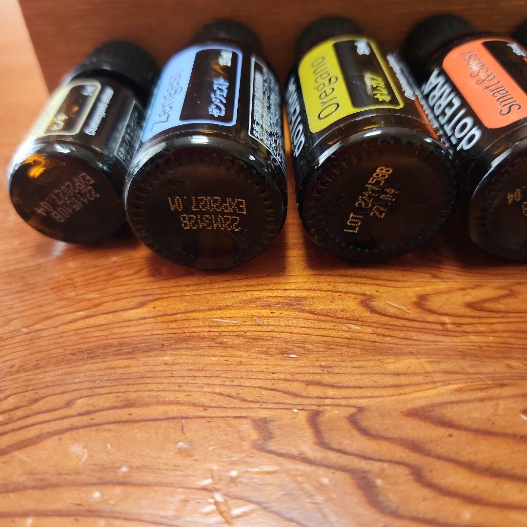 doTERRA エッセンシャルオイル 6本セット木製ボックス付き