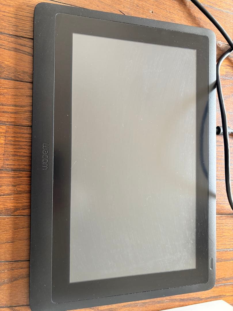 Wacom Cintiq 16 本体、ペン、ケーブル付き