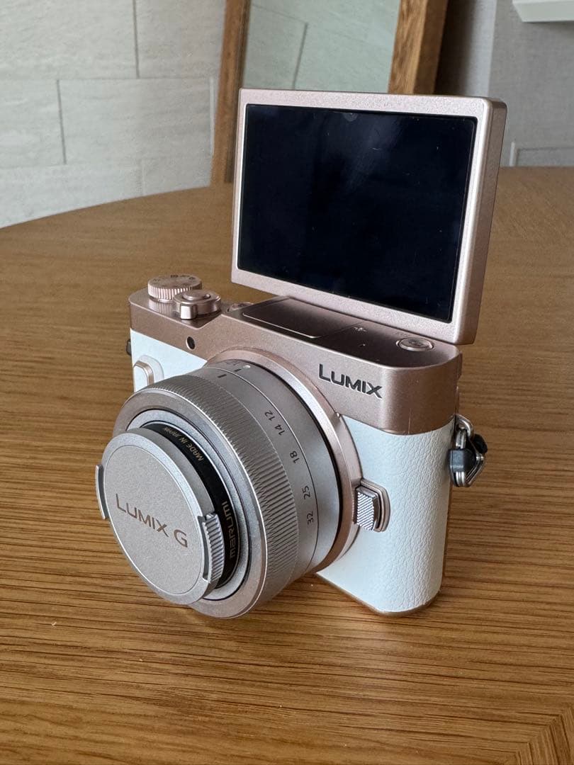Panasonic DC-GF10W ホワイト