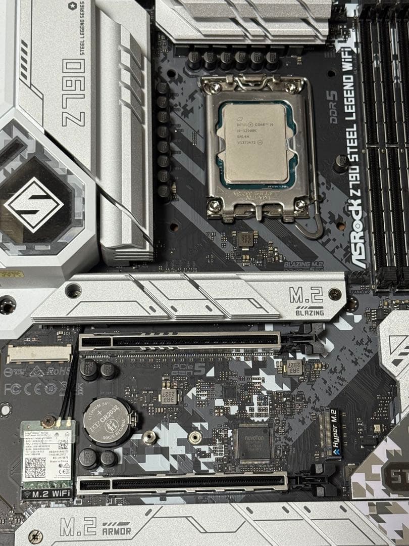マザーボード intel core i9 12900k Z790 Steel Legend