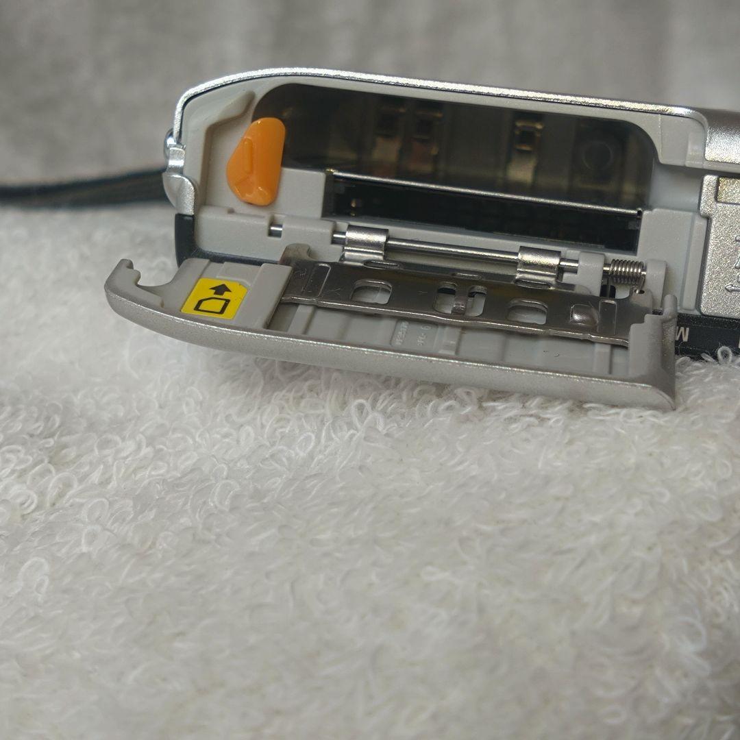 【動作確認済】Nikon ニコン COOLPIX S3300 シルバー デジカメ