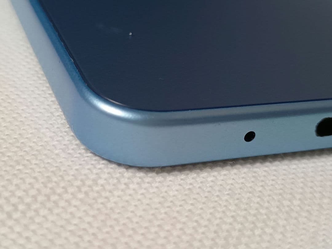 Libero 5G iv ブルー 本体