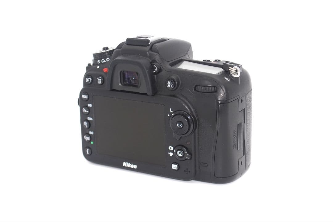 プロも認める高機能モデル♪Nikon D7100 ボディ♪