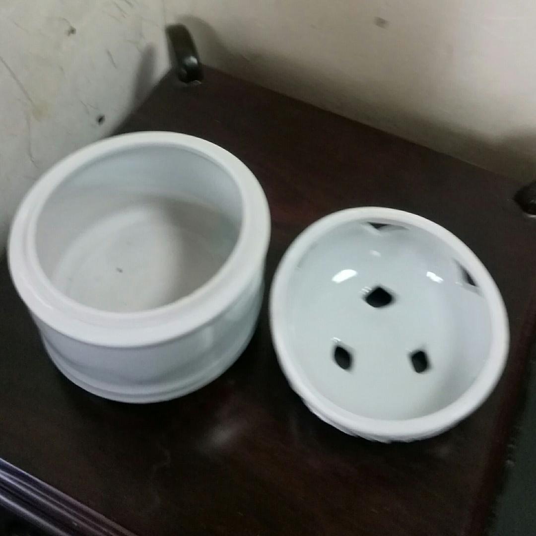 【値下げ】◎三足香炉　白瓷　青磁【宏】　人間国宝◇共桐箱◇未使用保管品◇