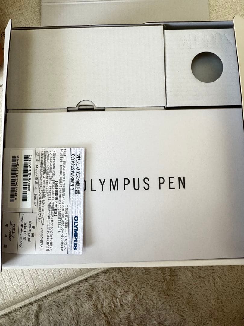 OLYMPUS PEN E-PL8 シルバー 本体