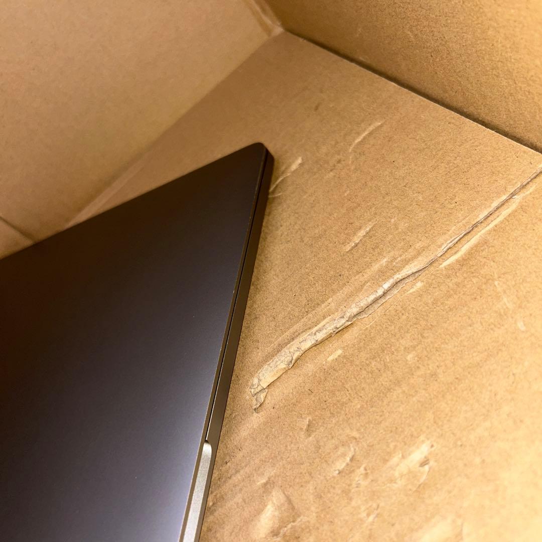 MacBookPro 2019 16インチ　i7 32GB