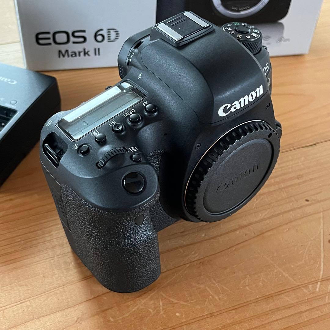 Canon EOS 6D Mark II 完動良品！