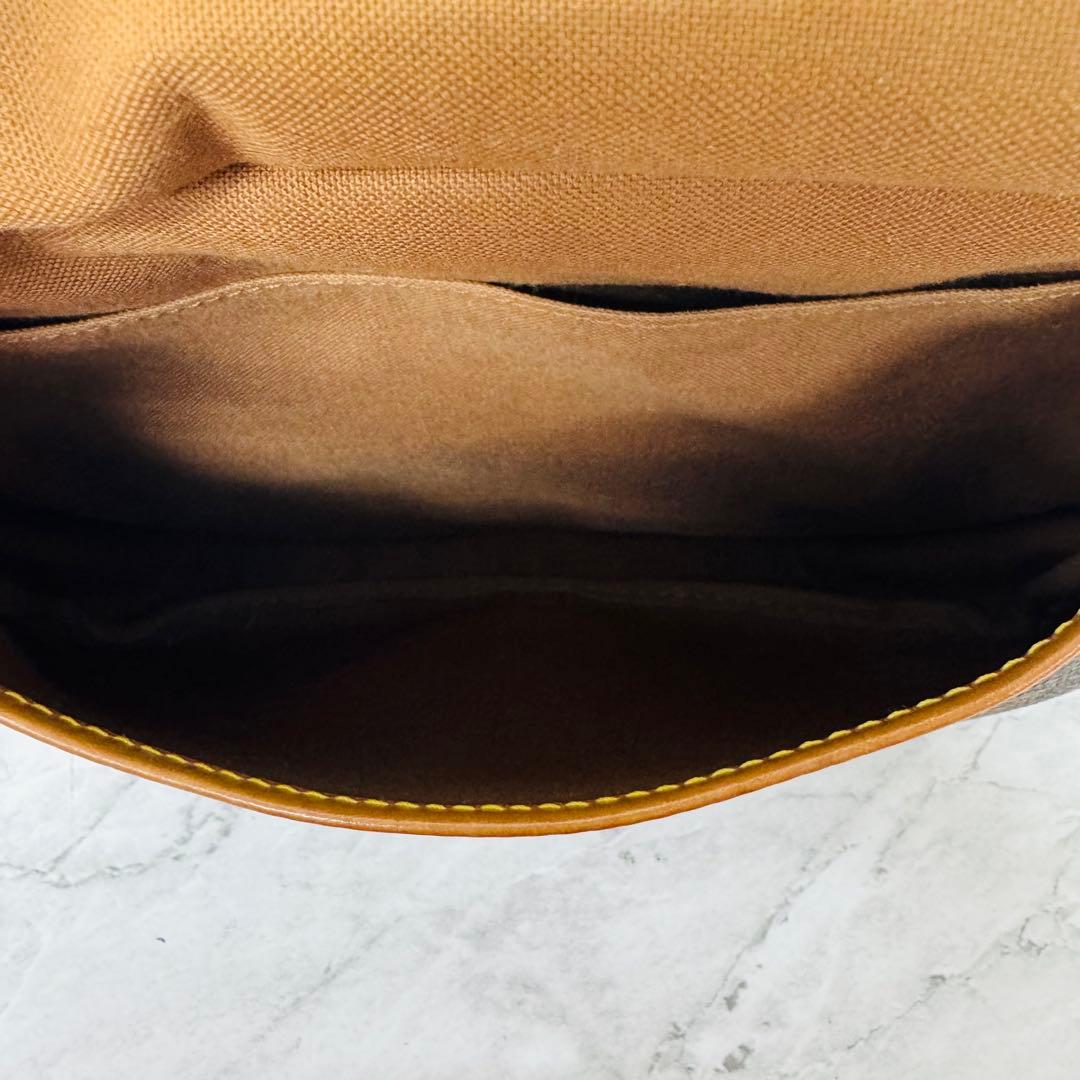 ✨ LOUIS VUITTON✨LV✨モノグラム✨ソミュール✨ショルダーバッグ✨