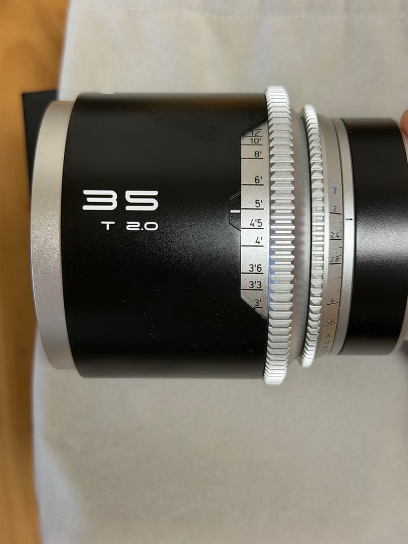 BLAZAR MANTIS 35mm T2.0 アナモフィックレンズ