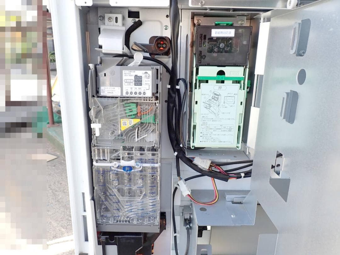 中古 自動販売機 ど冷えもん サンデン FIV-JIA2110NB 新紙幣対応